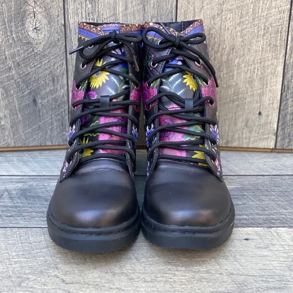 Yes We Vibe Flower Unisex Chelsea Combat  … - Picture 6 of 6